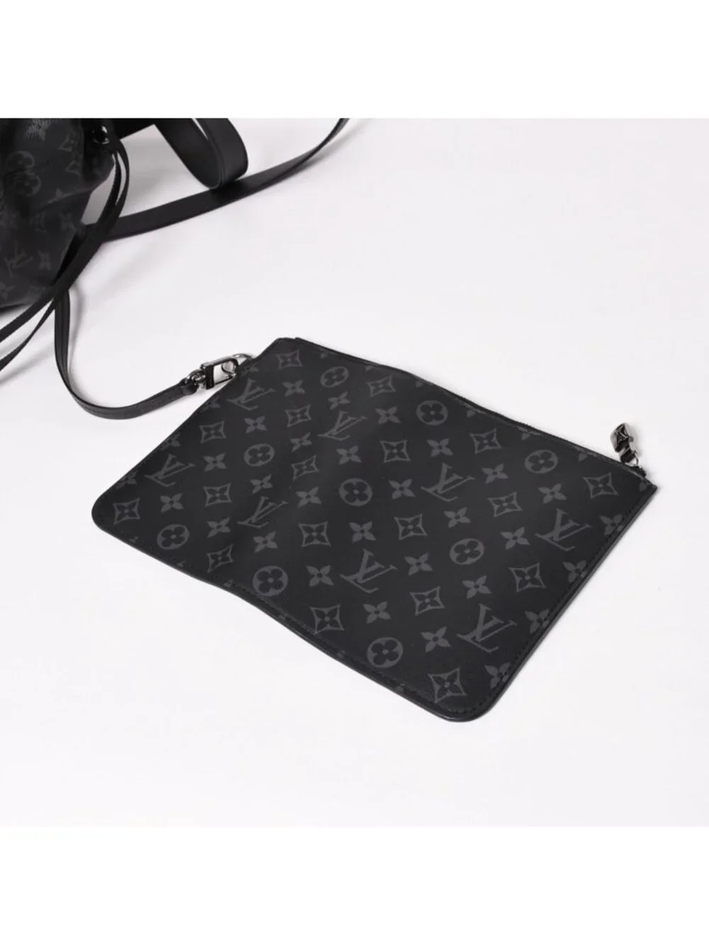 Louis Vuitton Monogram Eclipse Cabas Light Tote Bag Black